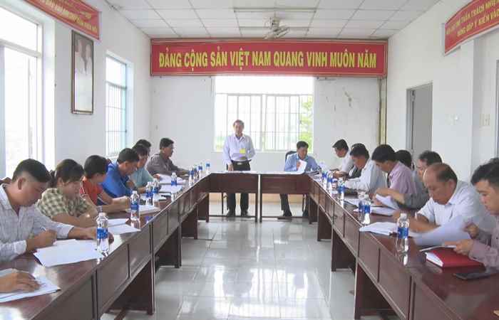  Bí thư Thị ủy Vĩnh Châu dự kiểm điểm tự phê bình và phê binh tập thể, cá nhân tại Khánh Hòa, xã Hòa Đông